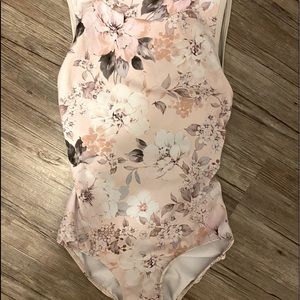 Eleve Dancewear Leotard xs